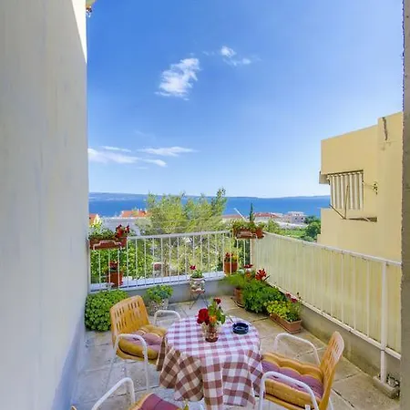 Guest house Near The Beach
